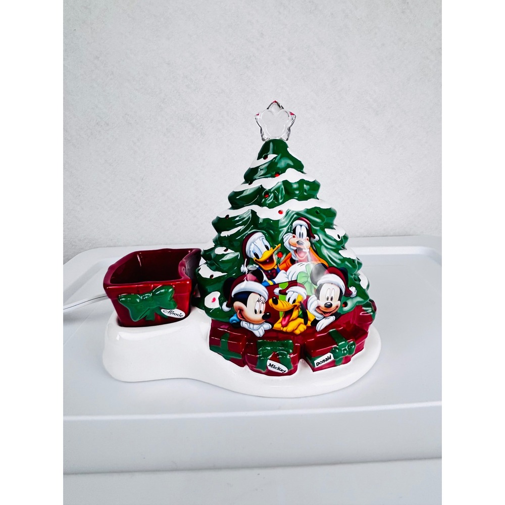 Scentsy Disney Christmas With Disney Wax Warmer Mickey Friends Tree Holiday